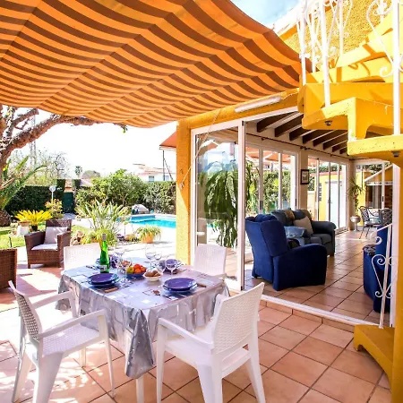 Lolita By Interhome * Denia